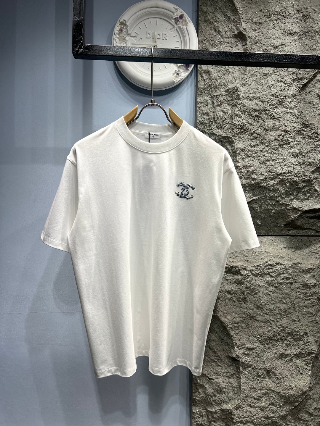 夏新品入荷 女性ルイヴィトン トップス Tシャツ