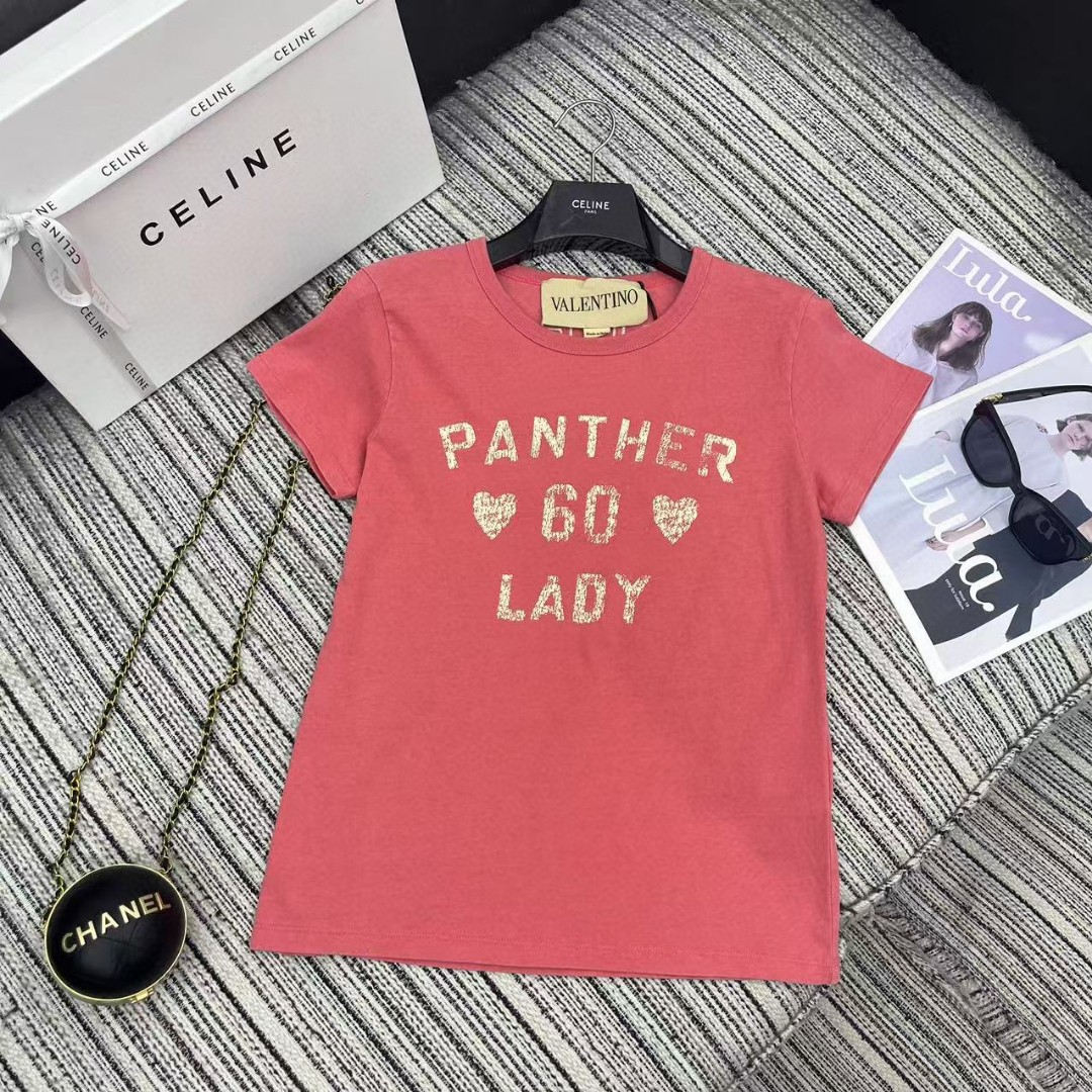 夏新品入荷 女性ルイヴィトントップス Tシャツ