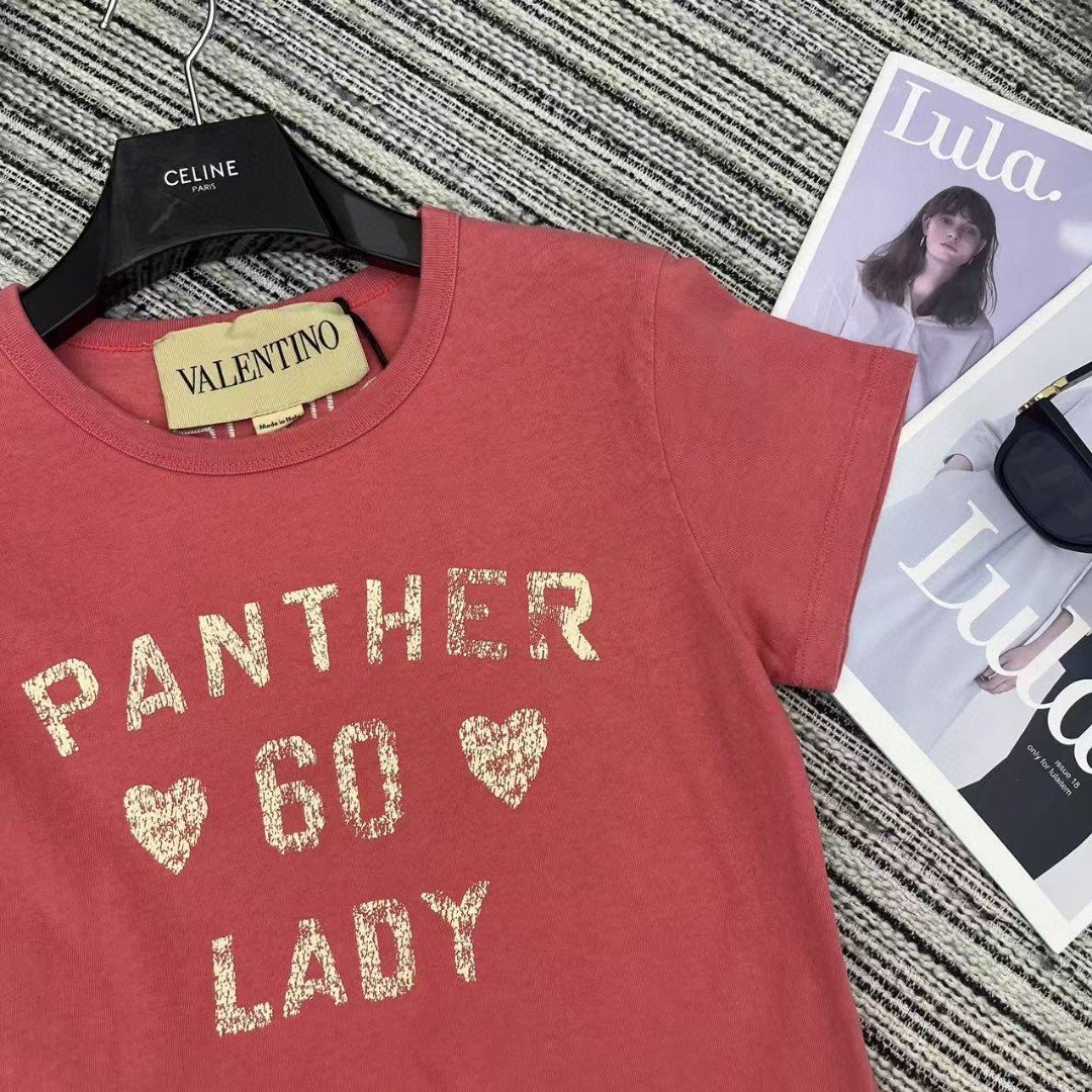 夏新品入荷 女性ルイヴィトントップス Tシャツ