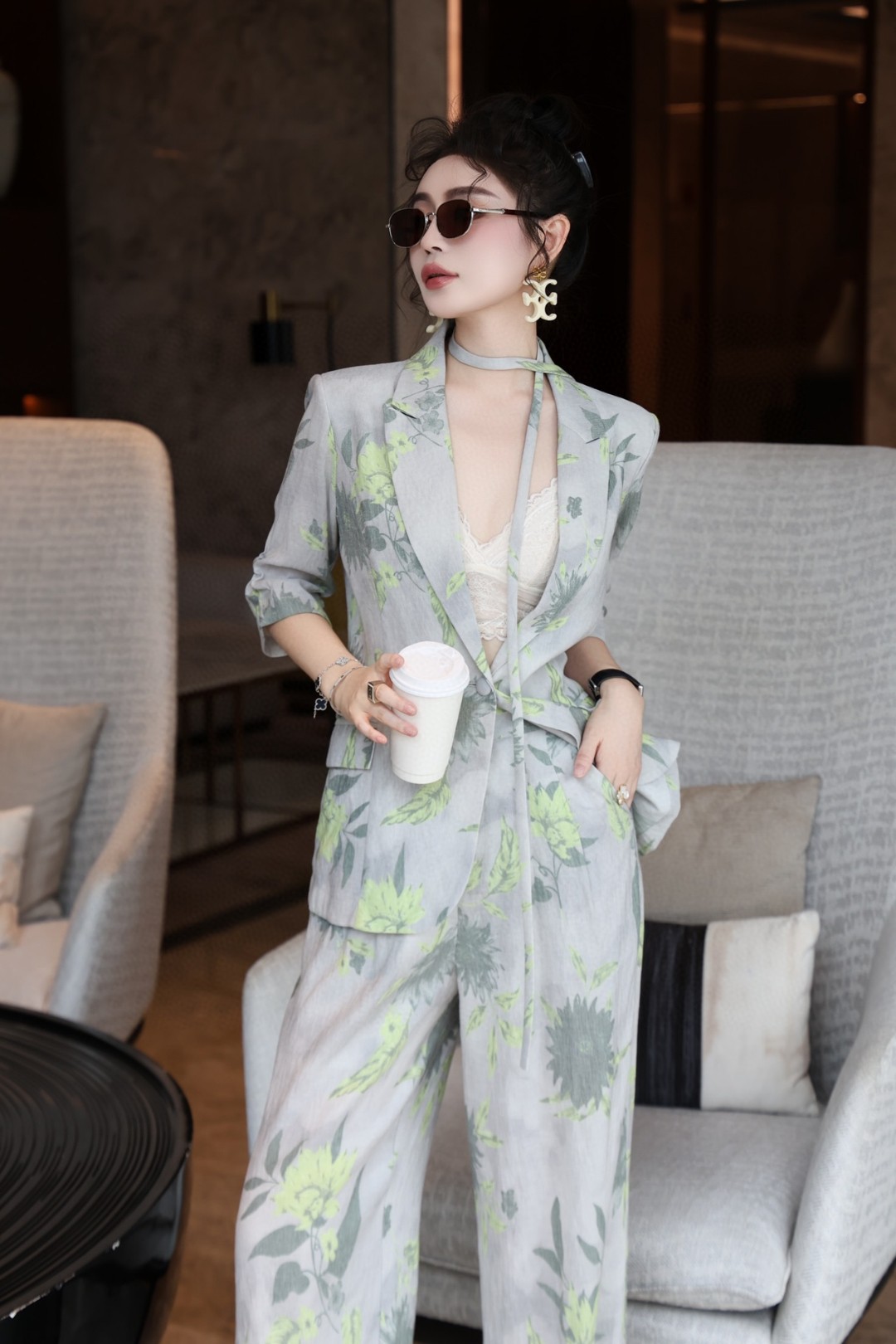 夏新品入荷 女性シャネル セットアップ ?
