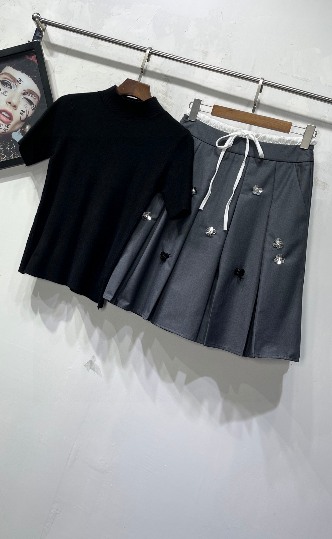 夏新品入荷 女性シャネル セットアップ ?