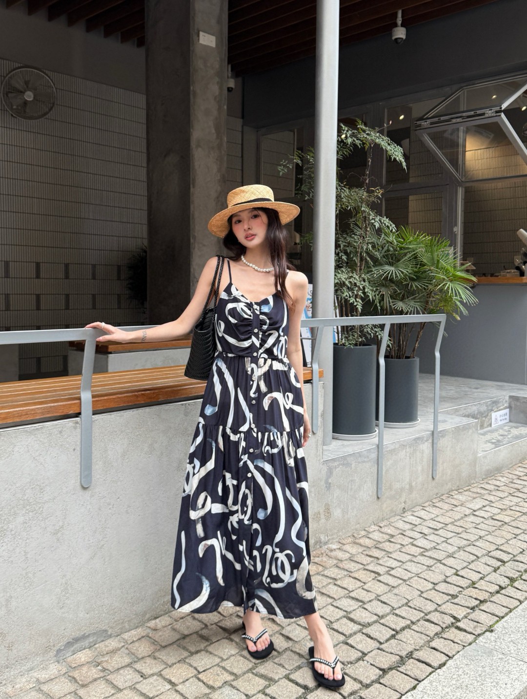 夏新品入荷 女性シャネル 着痩せ安心のスカート ?