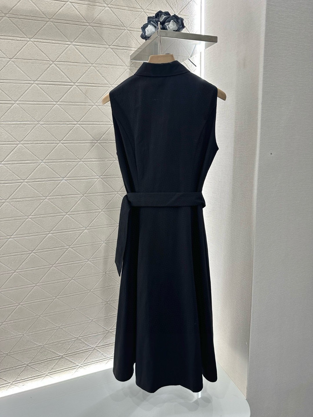 夏新品入荷 女性クリスチャンディオール 着痩せ安心のスカート ?