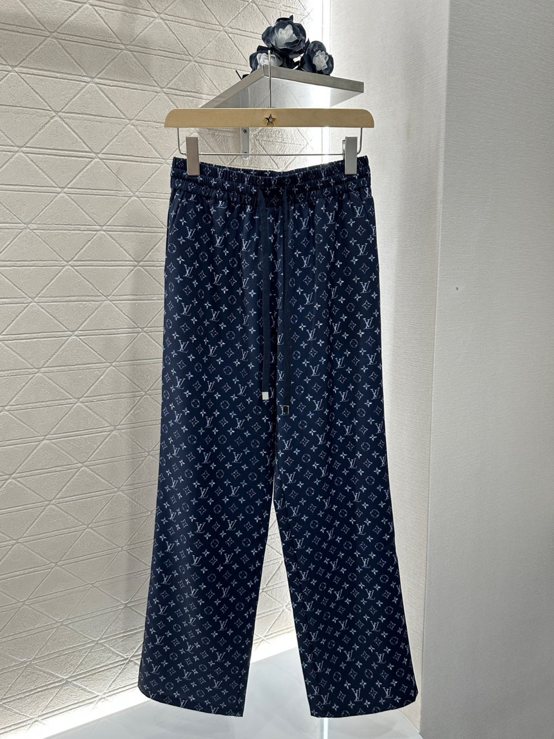 夏新品入荷 女性ルイヴィトン? ボトムス 長いズボン