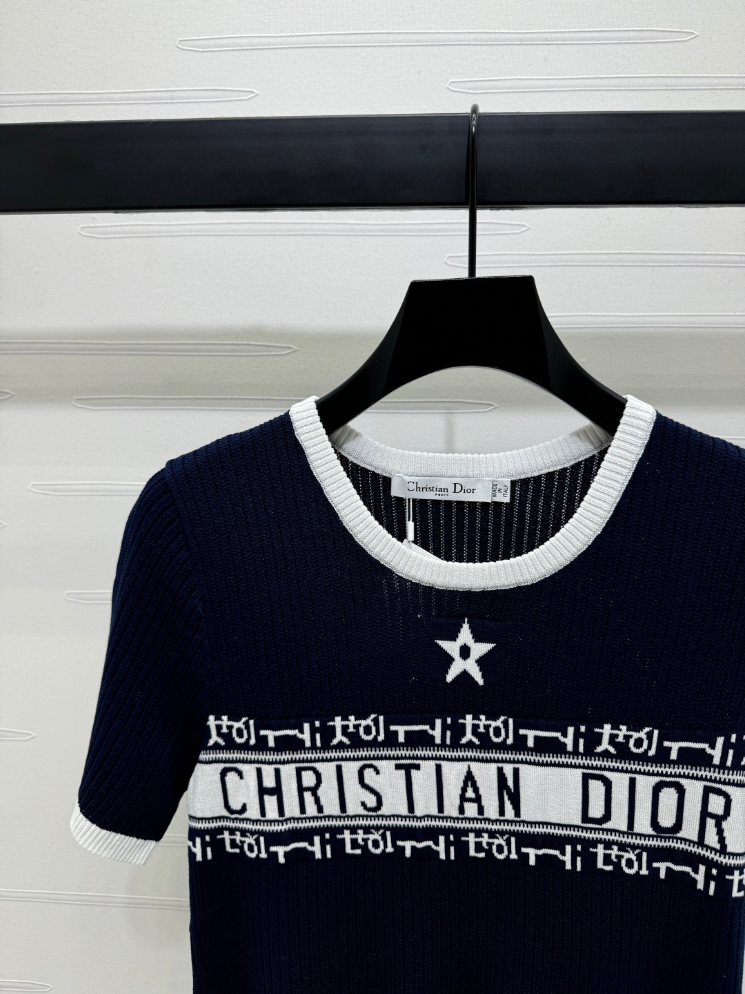 夏新品入荷 女性クリスチャンディオール トップス Tシャツ