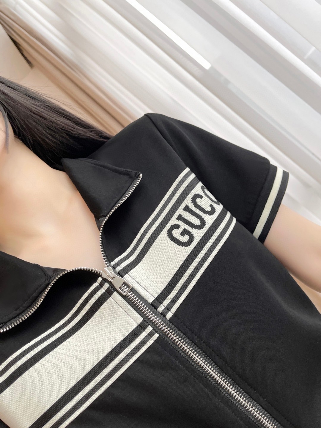 夏新品入荷 女性グッチ セットアップ ?