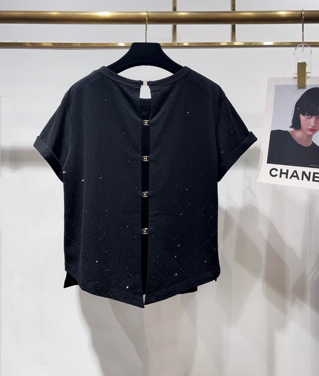 夏新品入荷 女性シャネル トップス Tシャツ?