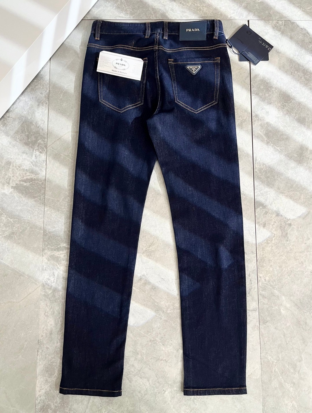 25SS服 プラダ ズボン ジーンズ  メンズ