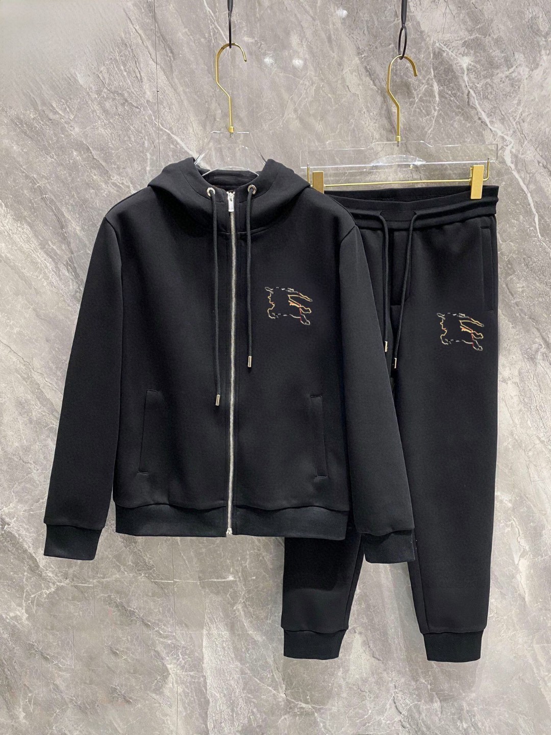 25SS服 バーバリー 上下服 セットアップ メンズ