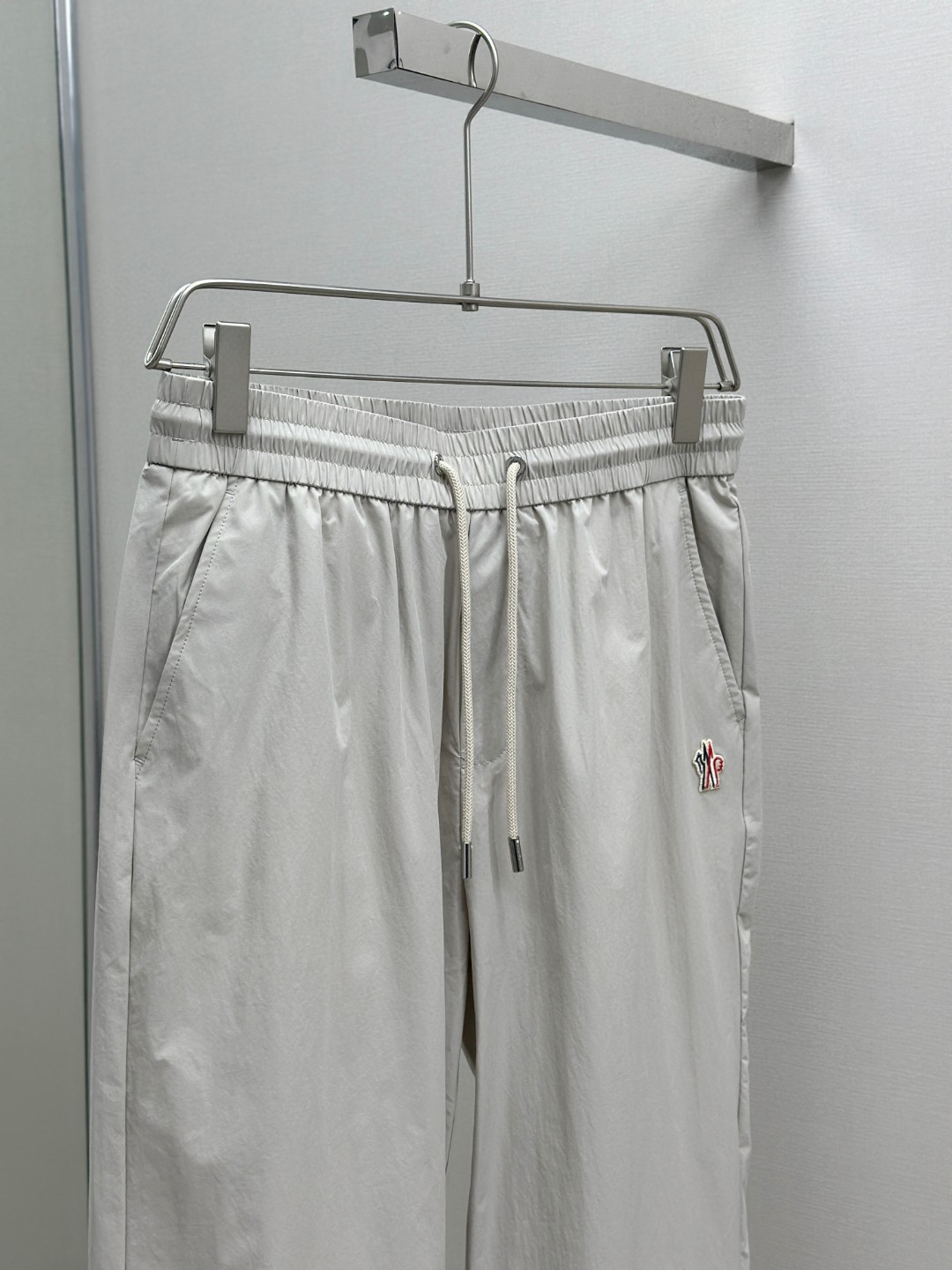 25SS服 モンクレール 上下服 セットアップ メンズ