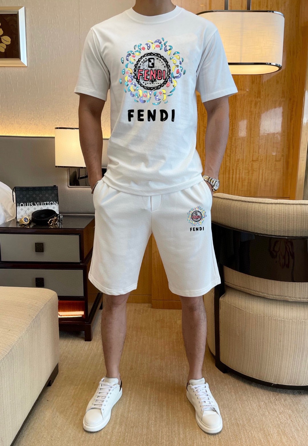 25SS服 フェンディ上下服 セットアップ メンズ