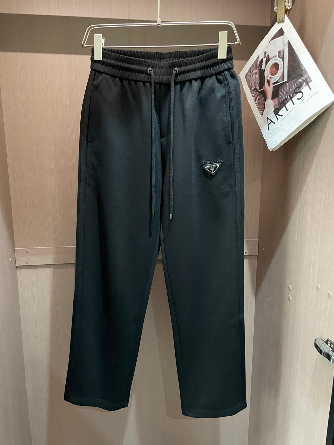 25SS服 プラダ ズボン カジュアルパンツ  メンズ