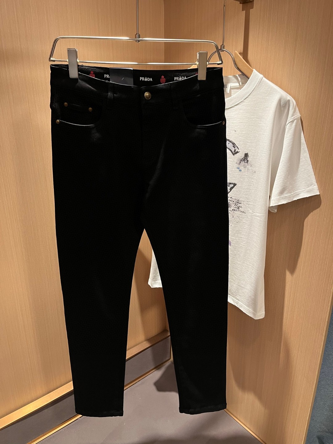 25SS服 プラダ ズボン ジーンズ  メンズ