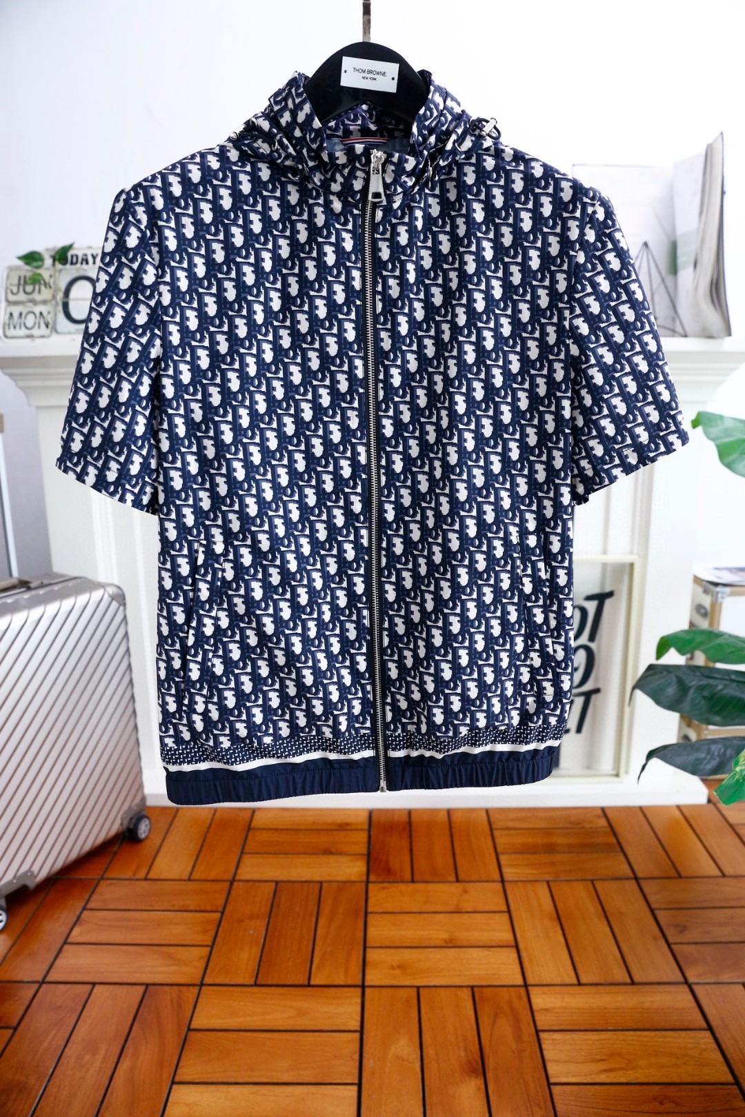 25SS服 クリスチャンディオール 上下服 セットアップ メンズ