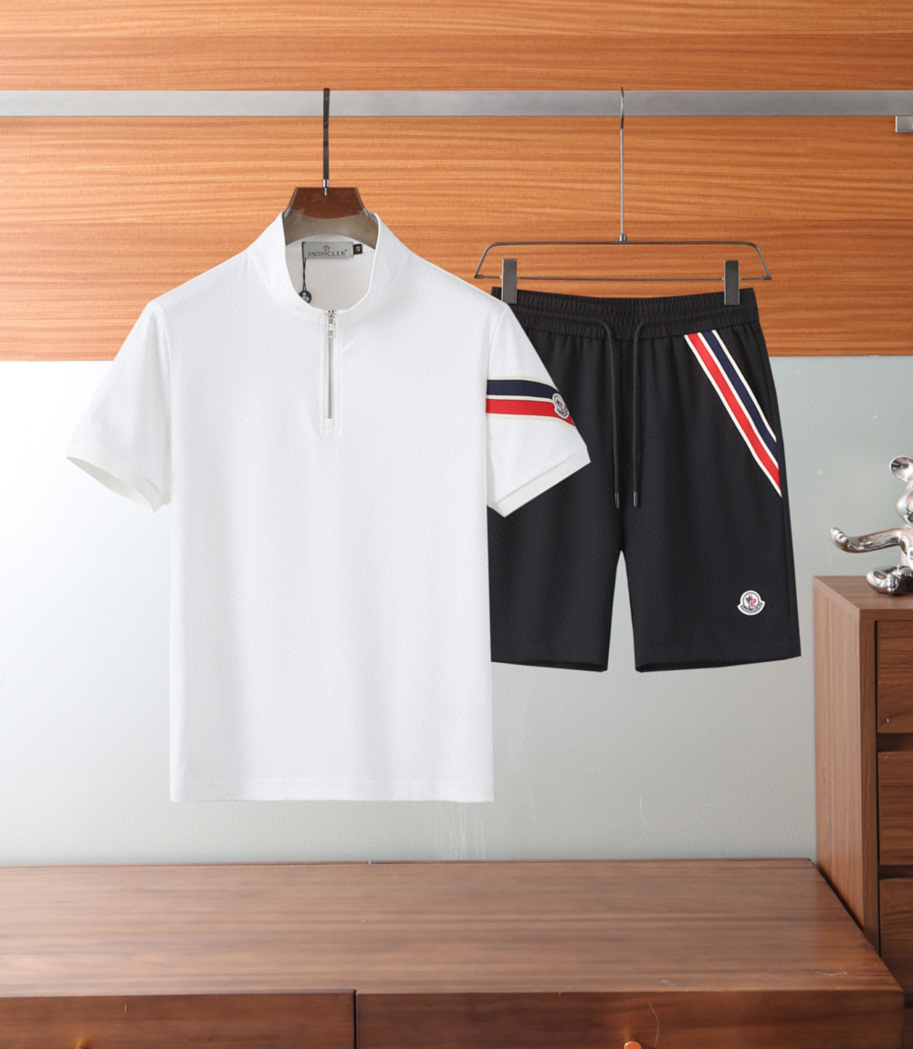 25SS服 モンクレール 上下服 セットアップ  メンズ