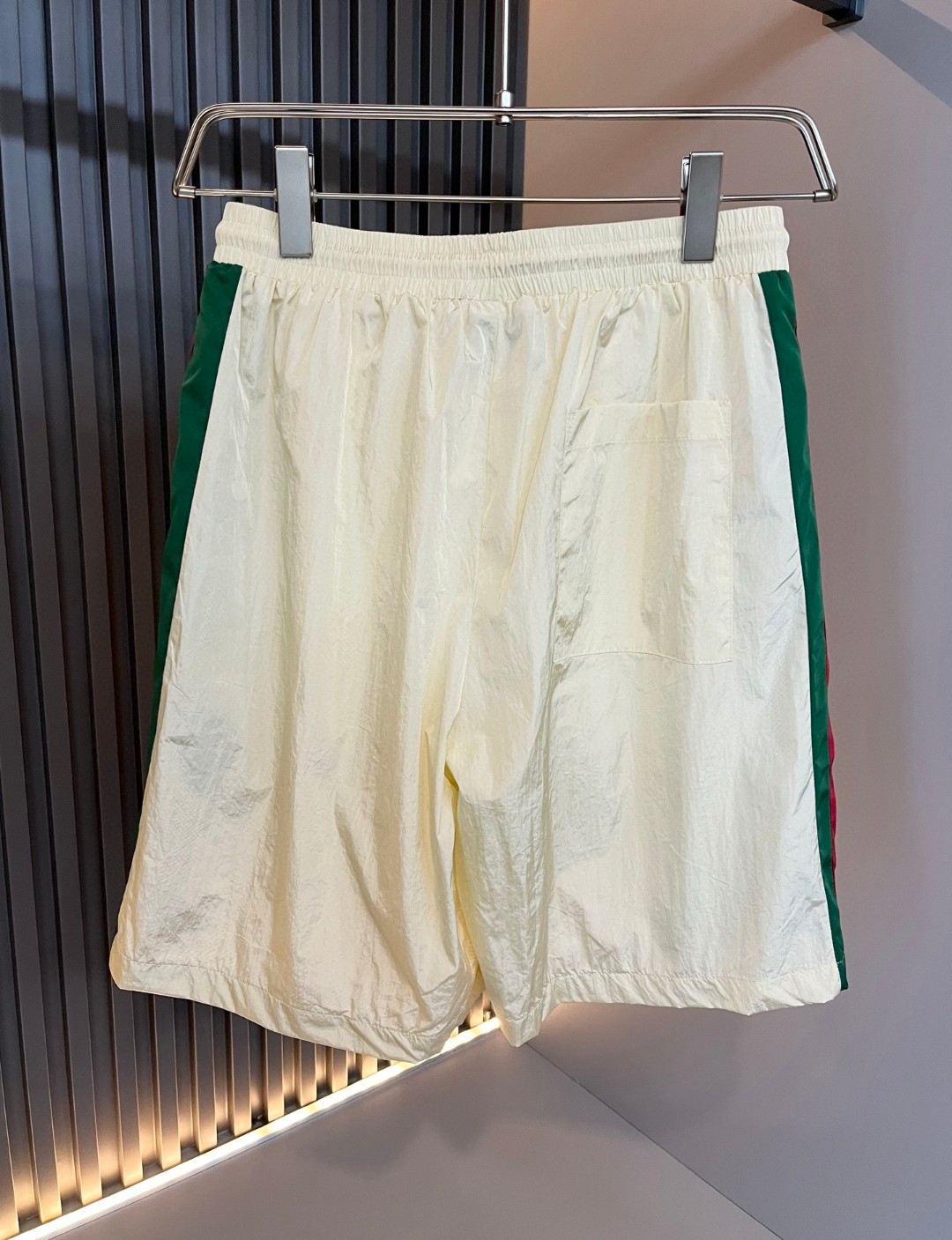 25SS服 グッチ 上下服 セットアップ 男女兼着