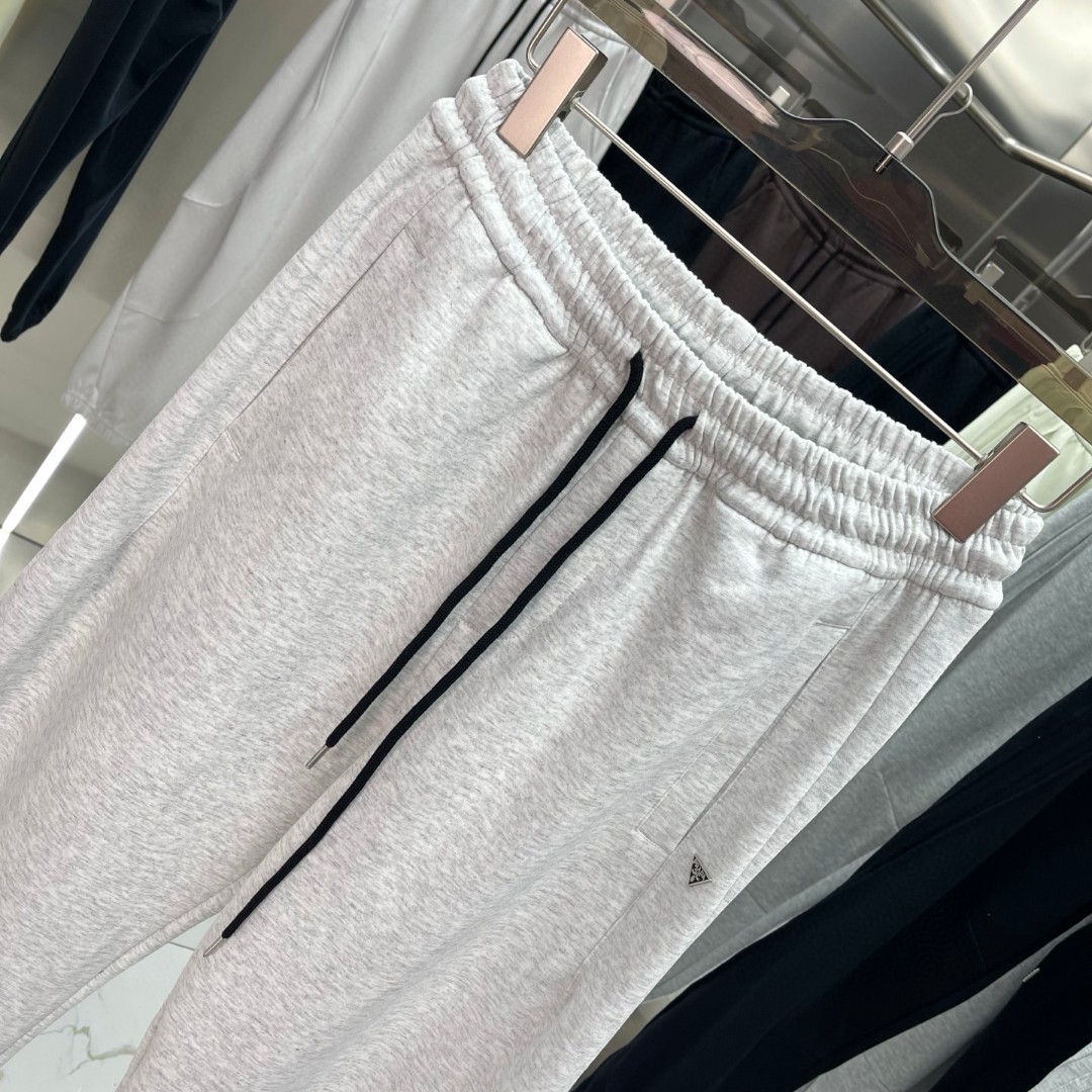 25SS服 プラダ ズボン カジュアルパンツ 男女兼着