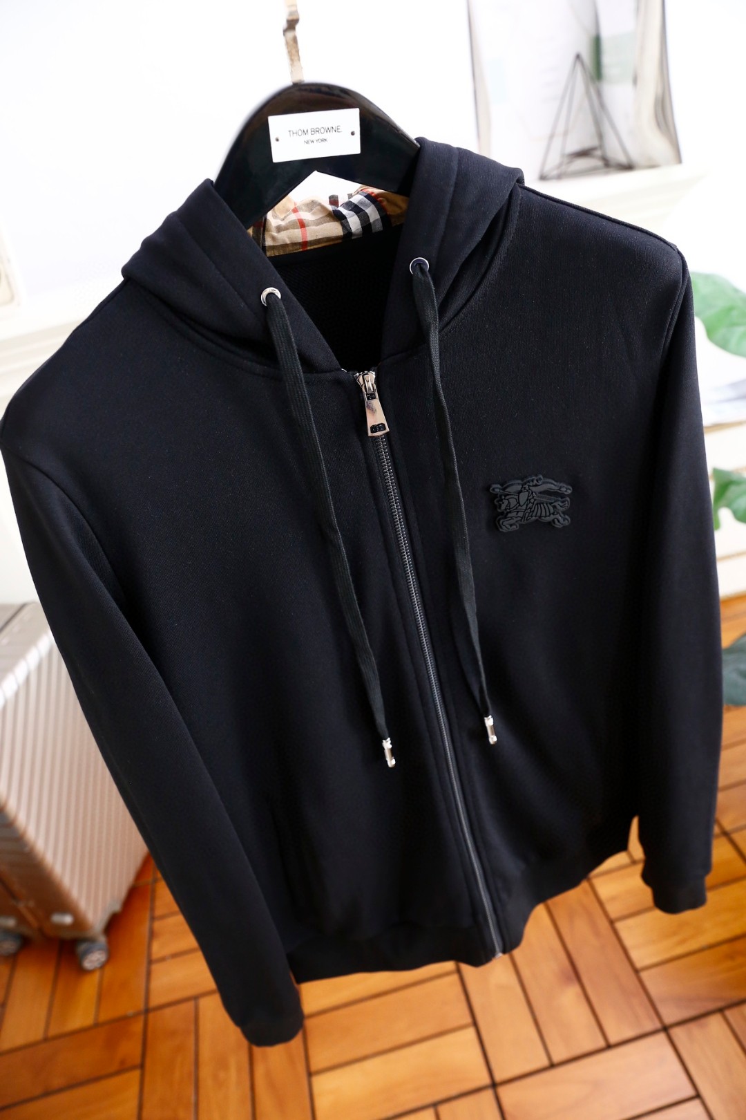 25SS服 バーバリー 上下服 セットアップ  メンズ