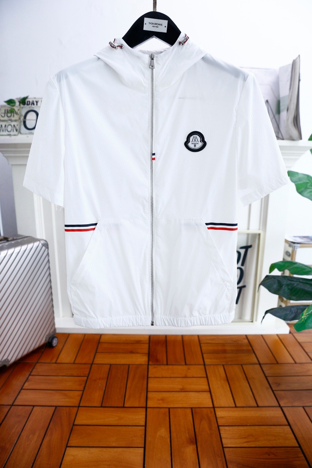 25SS服 モンクレール 上下服 セットアップ  メンズ