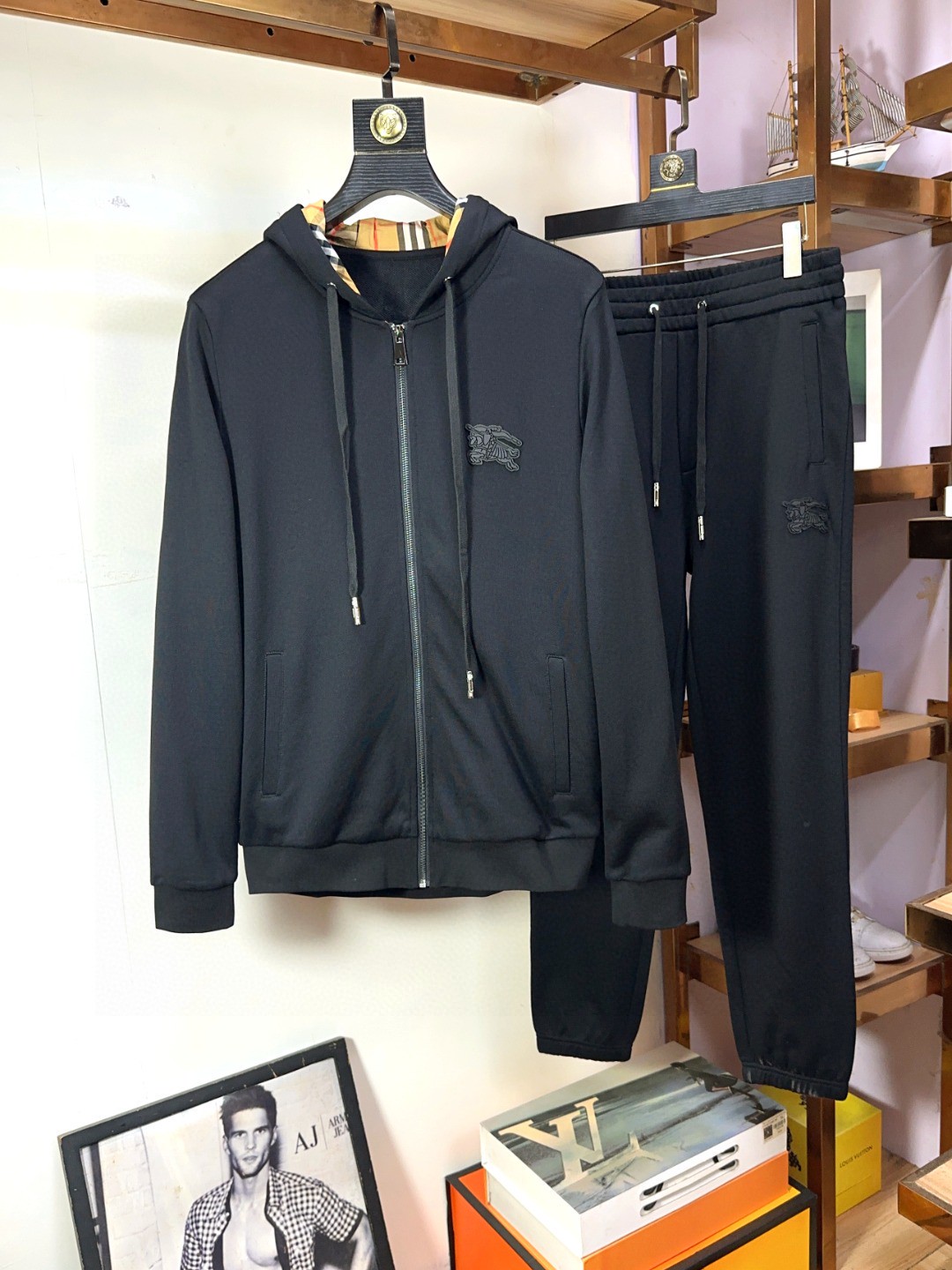 25SS服 バーバリー 上下服 セットアップ  メンズ