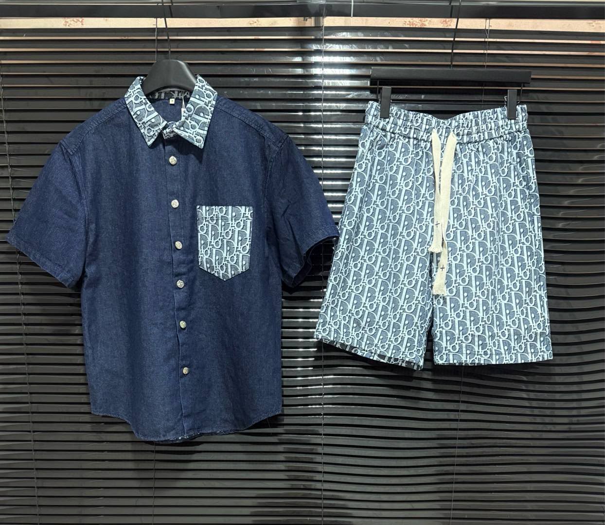 25SS服 クリスチャンディオール 上下服 セットアップ 男女兼着