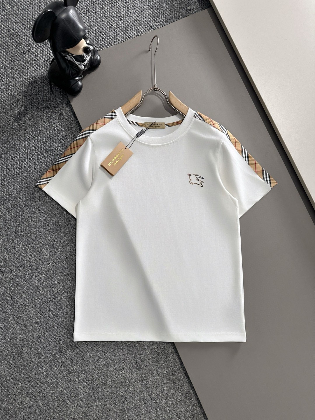 25SS服 バーバリー 上下服 セットアップ  メンズ