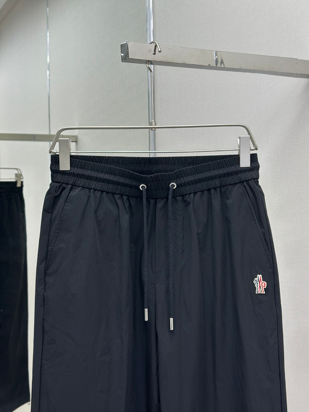 25SS服 モンクレール 上下服 セットアップ  メンズ