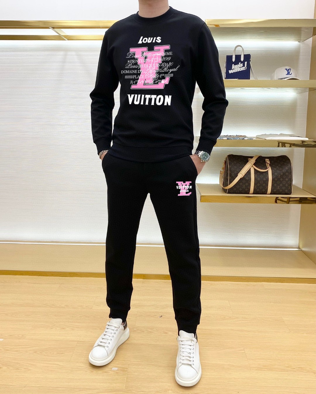 25SS服 ルイヴィトン 上下服 セットアップ  メンズ