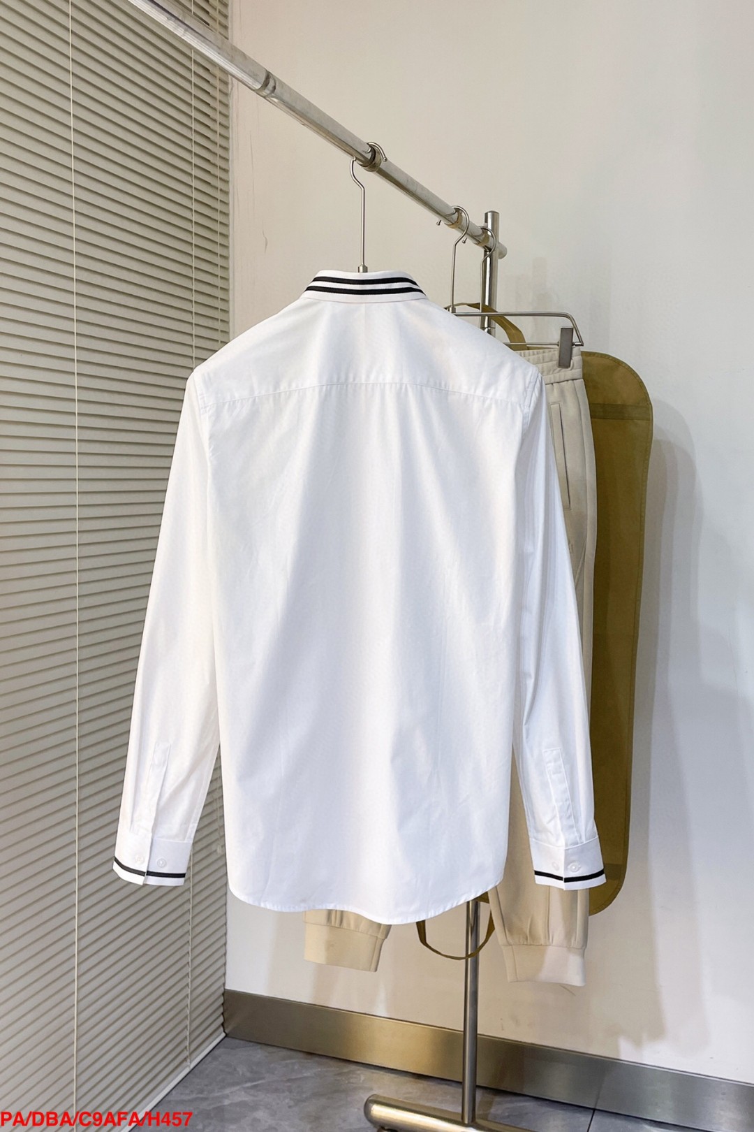 25SS服 プラダ ワイシャツ トップス  メンズ
