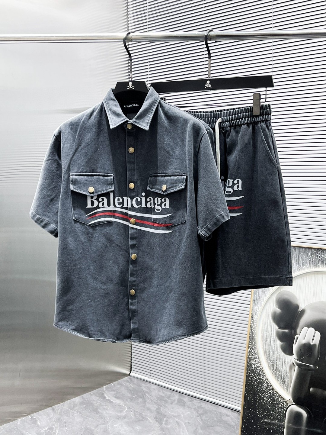 25SS服 バレンシアガ上下服 セットアップ  メンズ