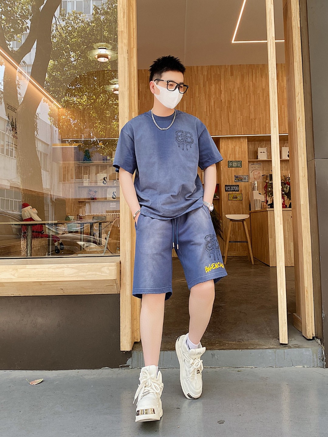 25SS服 バレンシアガ上下服 セットアップ  メンズ