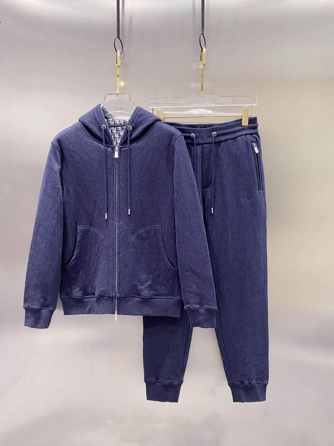 25SS服 クリスチャンディオール 上下服 セットアップ  メンズ