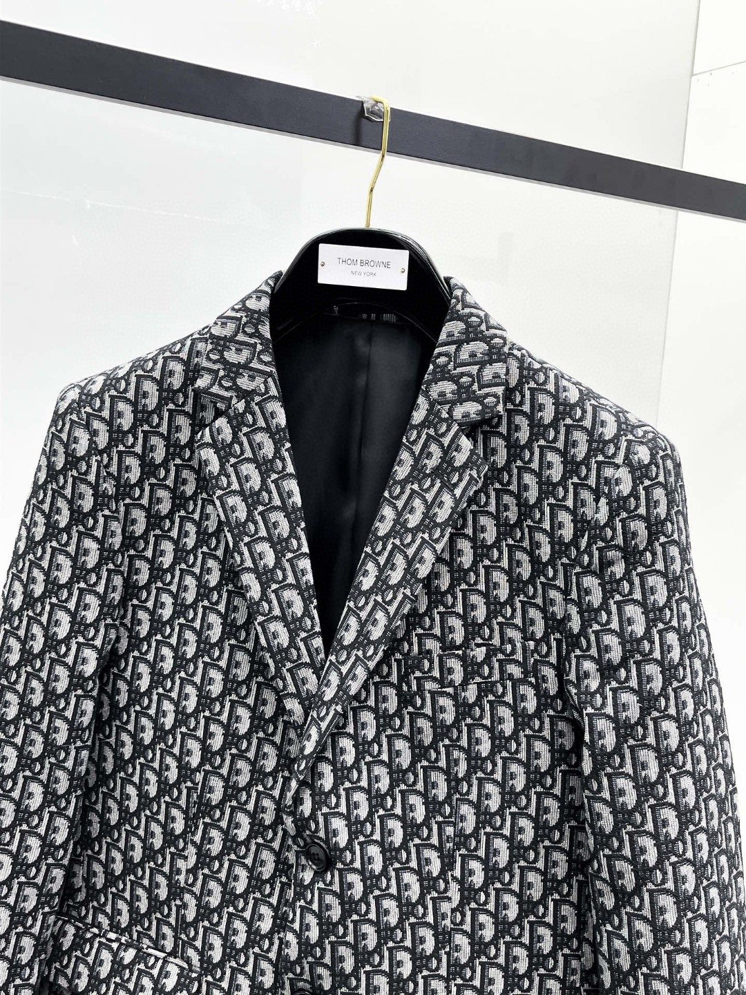 25SS服 クリスチャンディオール 上下服 セットアップ  メンズ