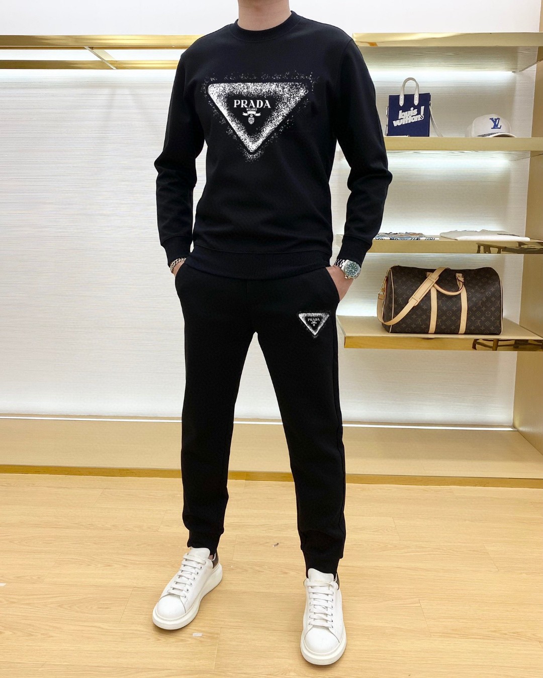 25SS服 プラダ 上下服 セットアップ  メンズ