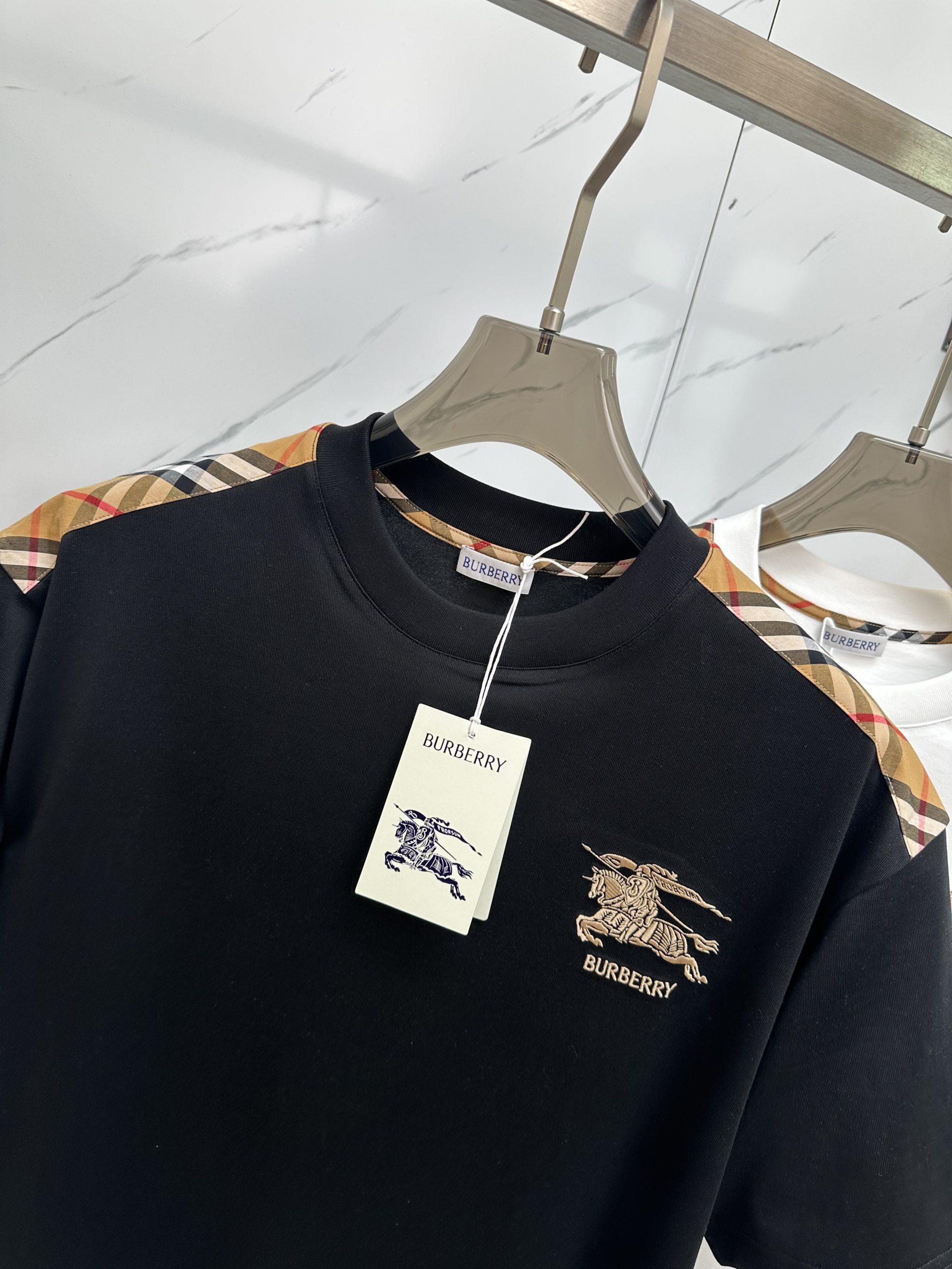 25SS服 春夏新作 バーバリー 半袖Tシャツ トップス  メンズ
