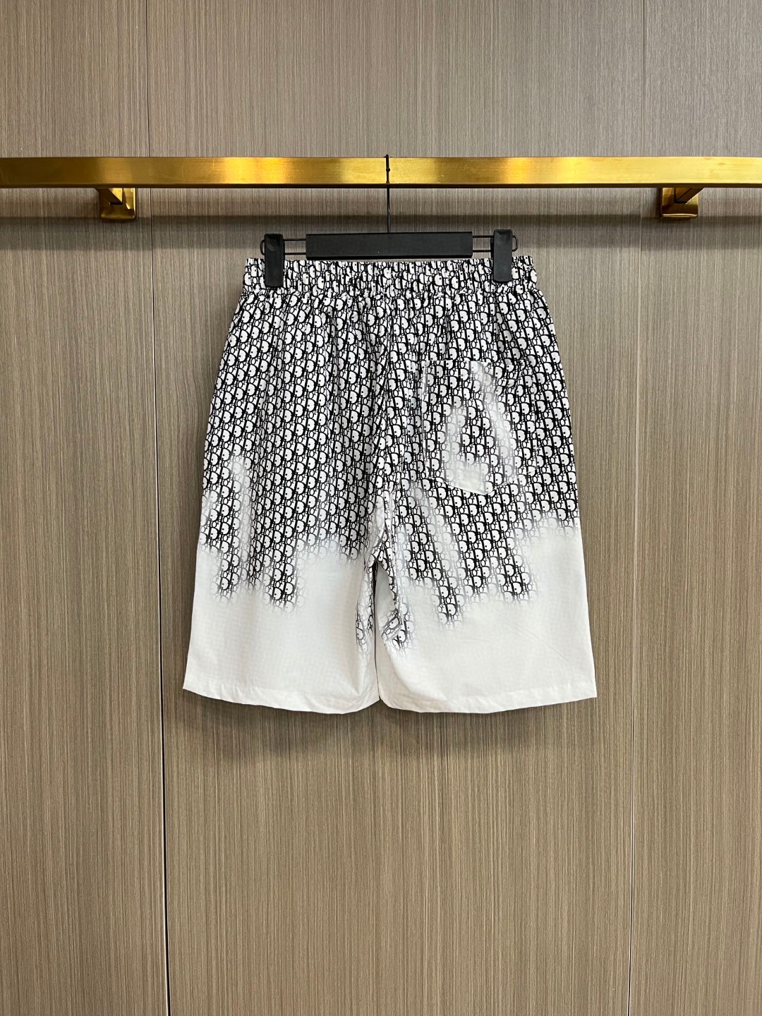 25SS服 クリスチャンディオール 上下服 セットアップ メンズ