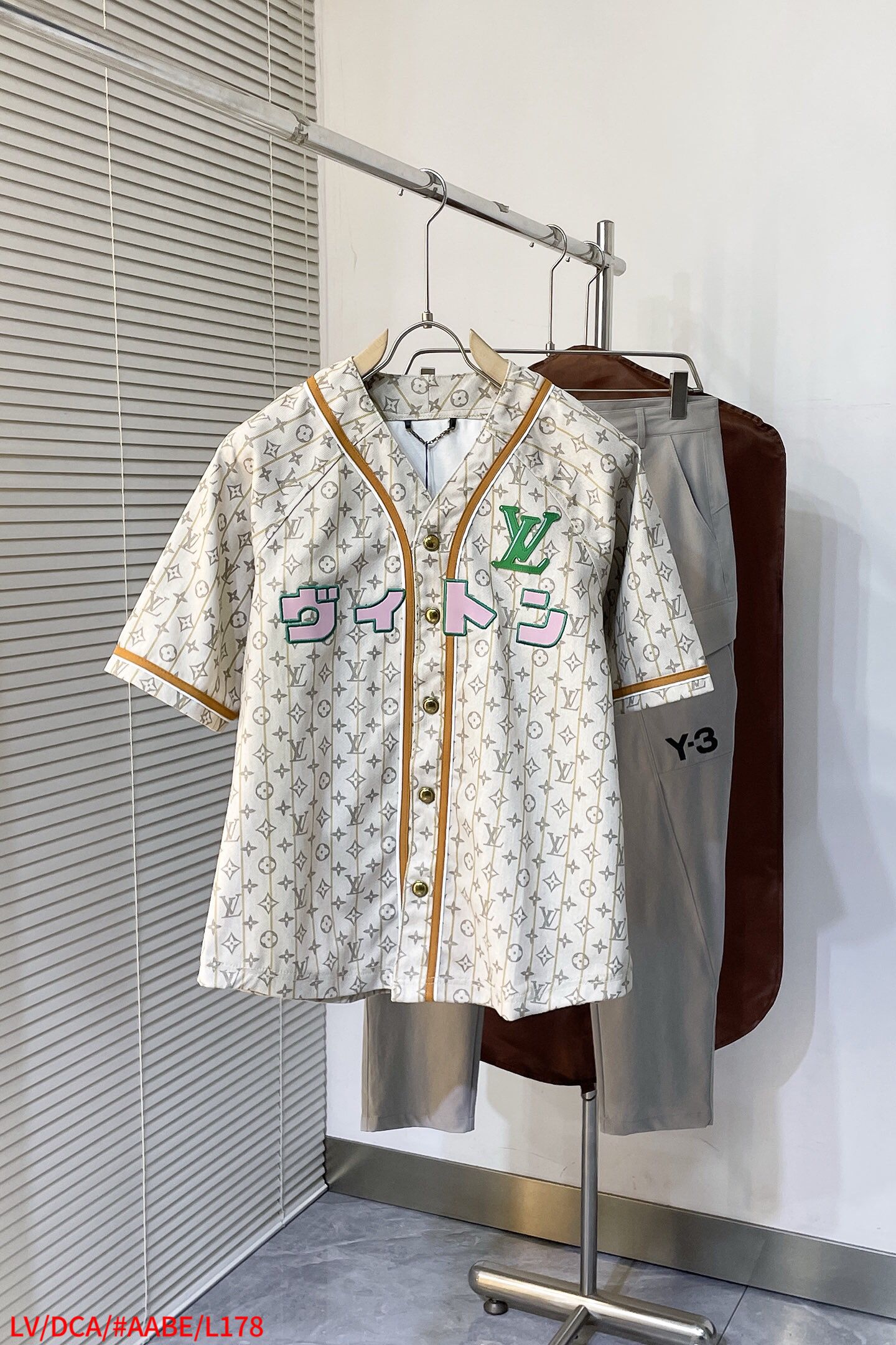 【人気コラボアイテム】ルイヴィトン★ベースボール 半袖シャツ