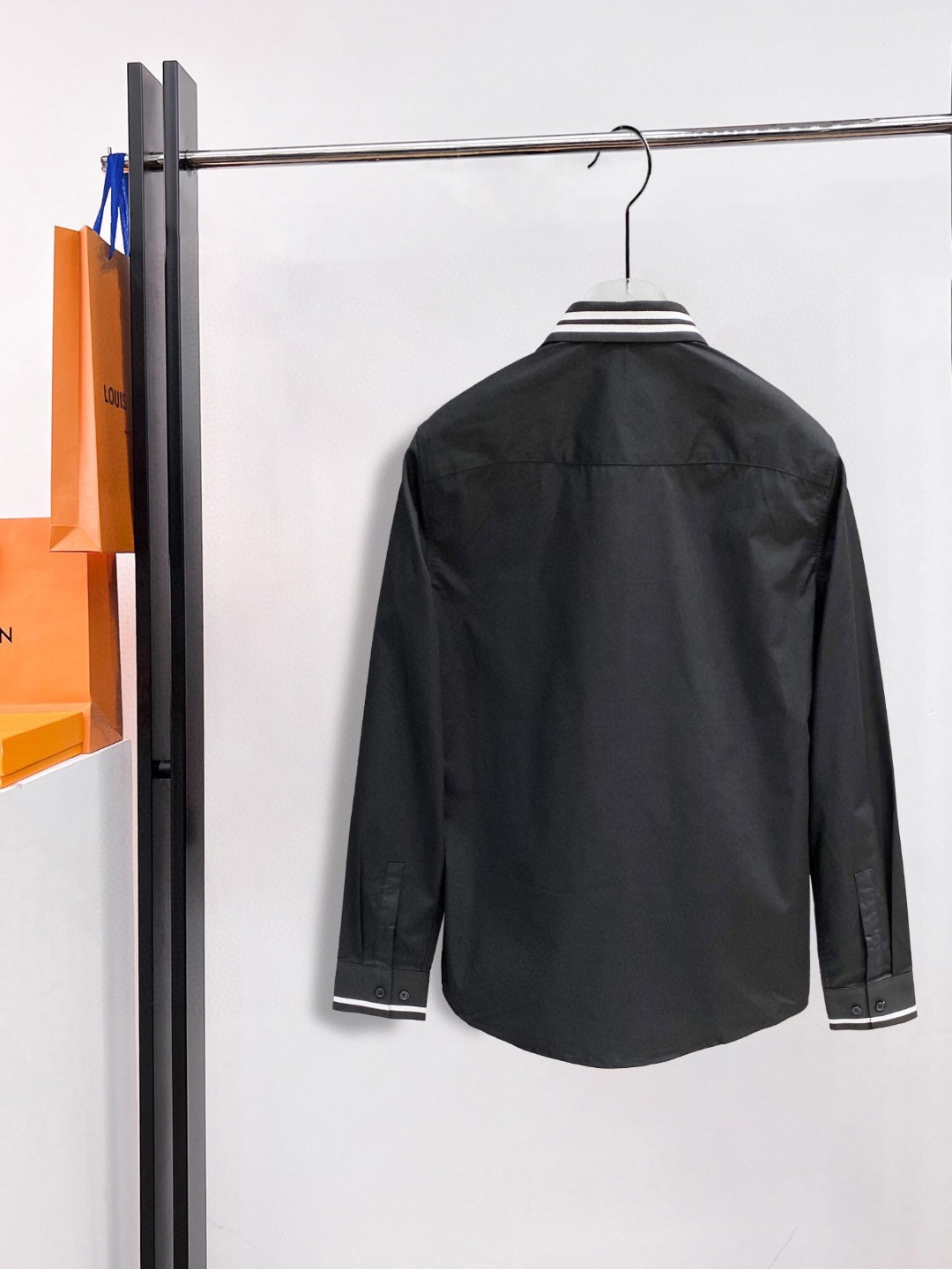 25SS服 クリスチャンディオール ワイシャツ トップス? 2503SYJ210