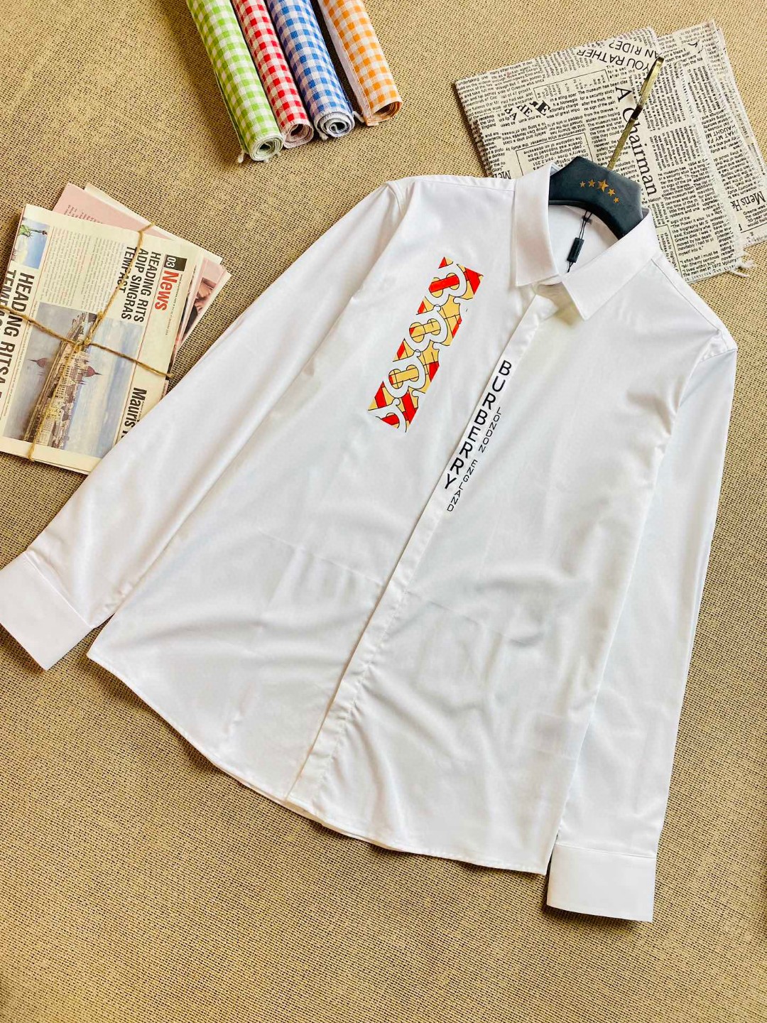 25SS服 バーバリー ワイシャツ トップス?
