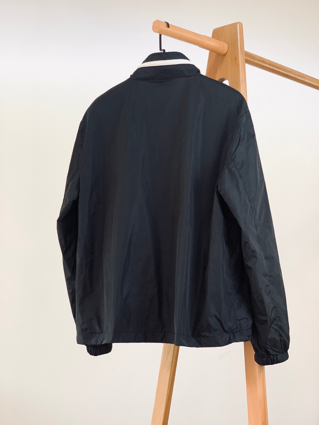25SS服 プラダ ワイシャツ トップス  メンズ