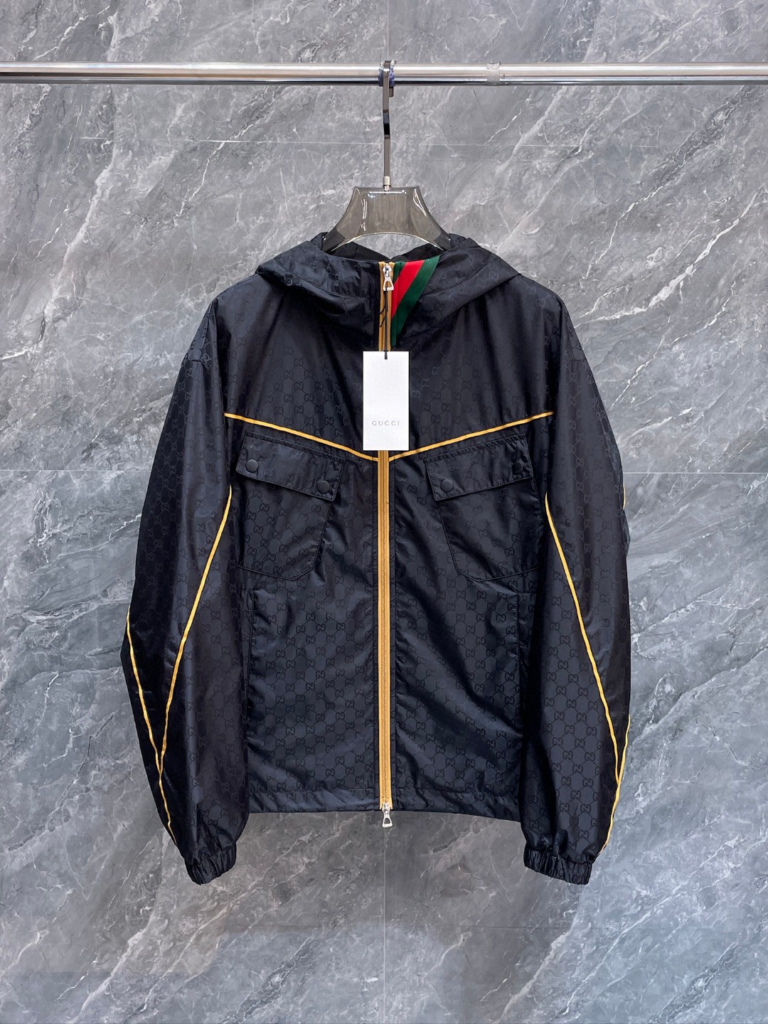 25SS服 グッチ トレンチコート ジャケット 恋人
