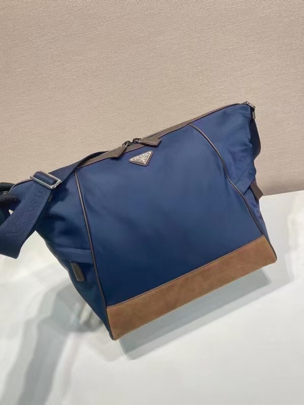 2025 プラダ メンズ バッグ 鞄 カバン ハンドバッグ