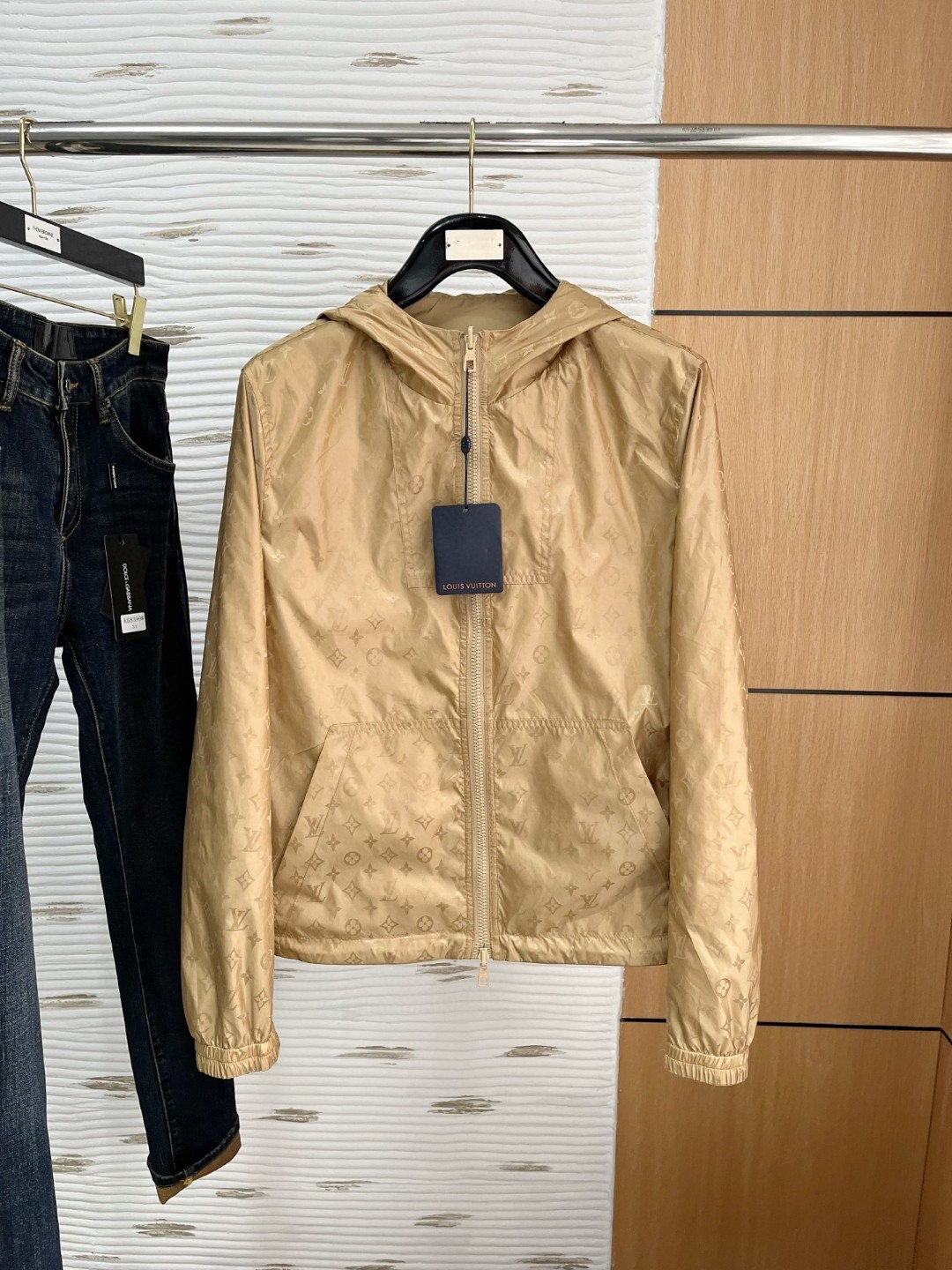 25SS服 ルイヴィトン トレンチコート 日焼け止め服  メンズ