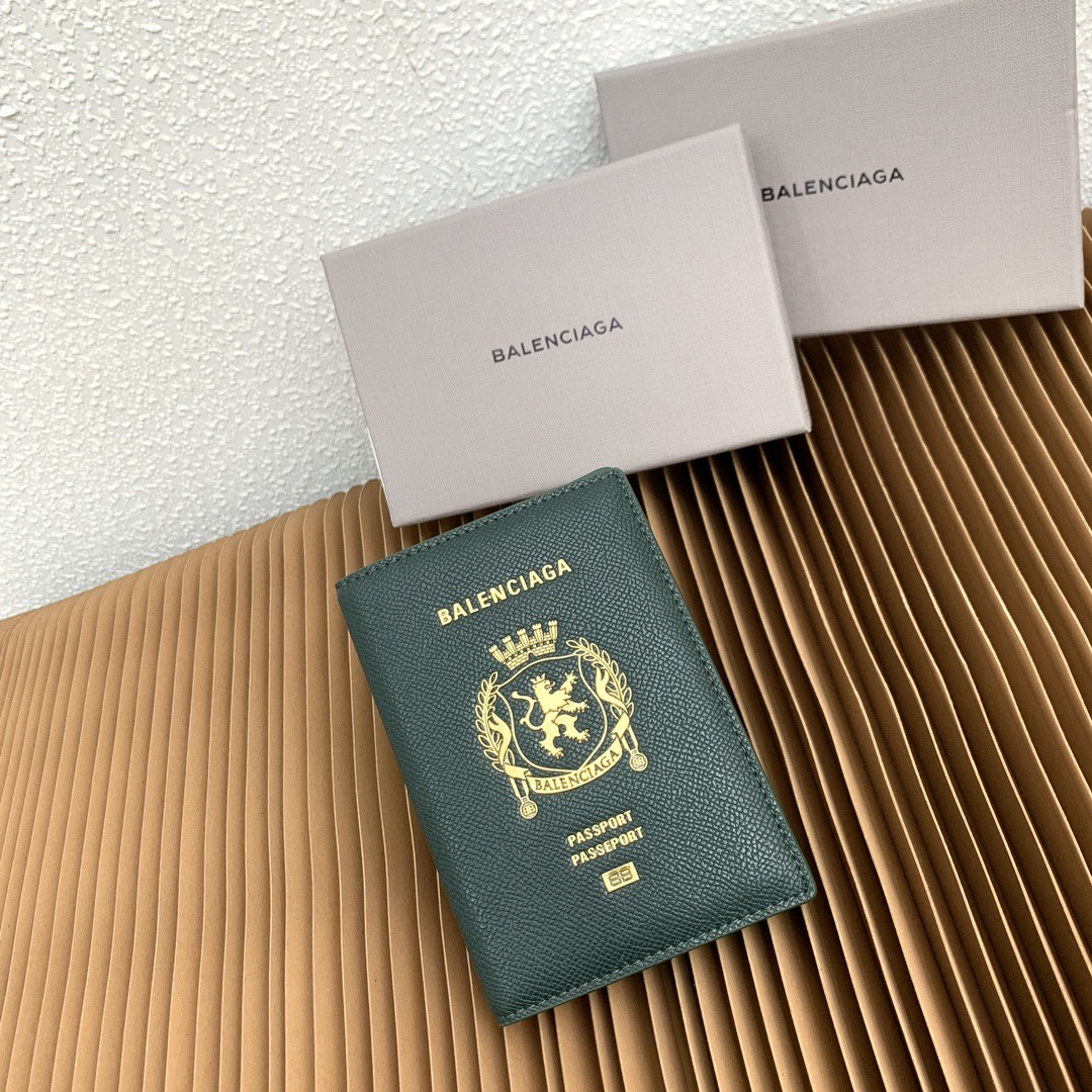 新品 バレンシアガ 財布 名刺入れ 2503