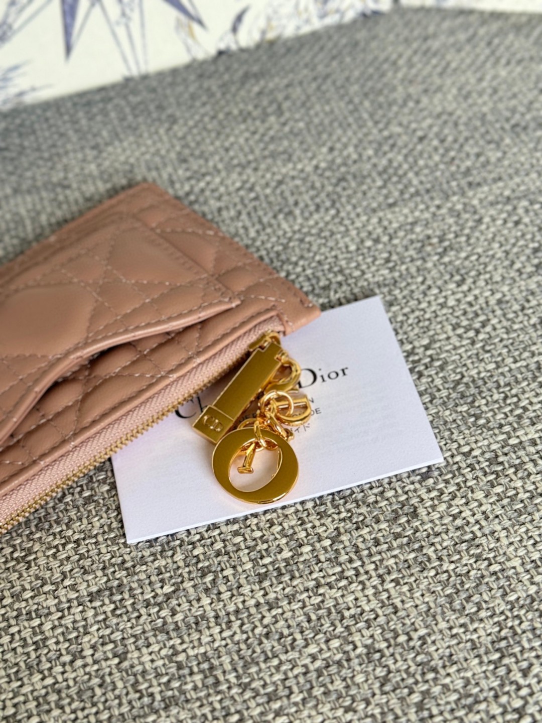 新品 クリスチャンディオール 財布 名刺入れ 2503