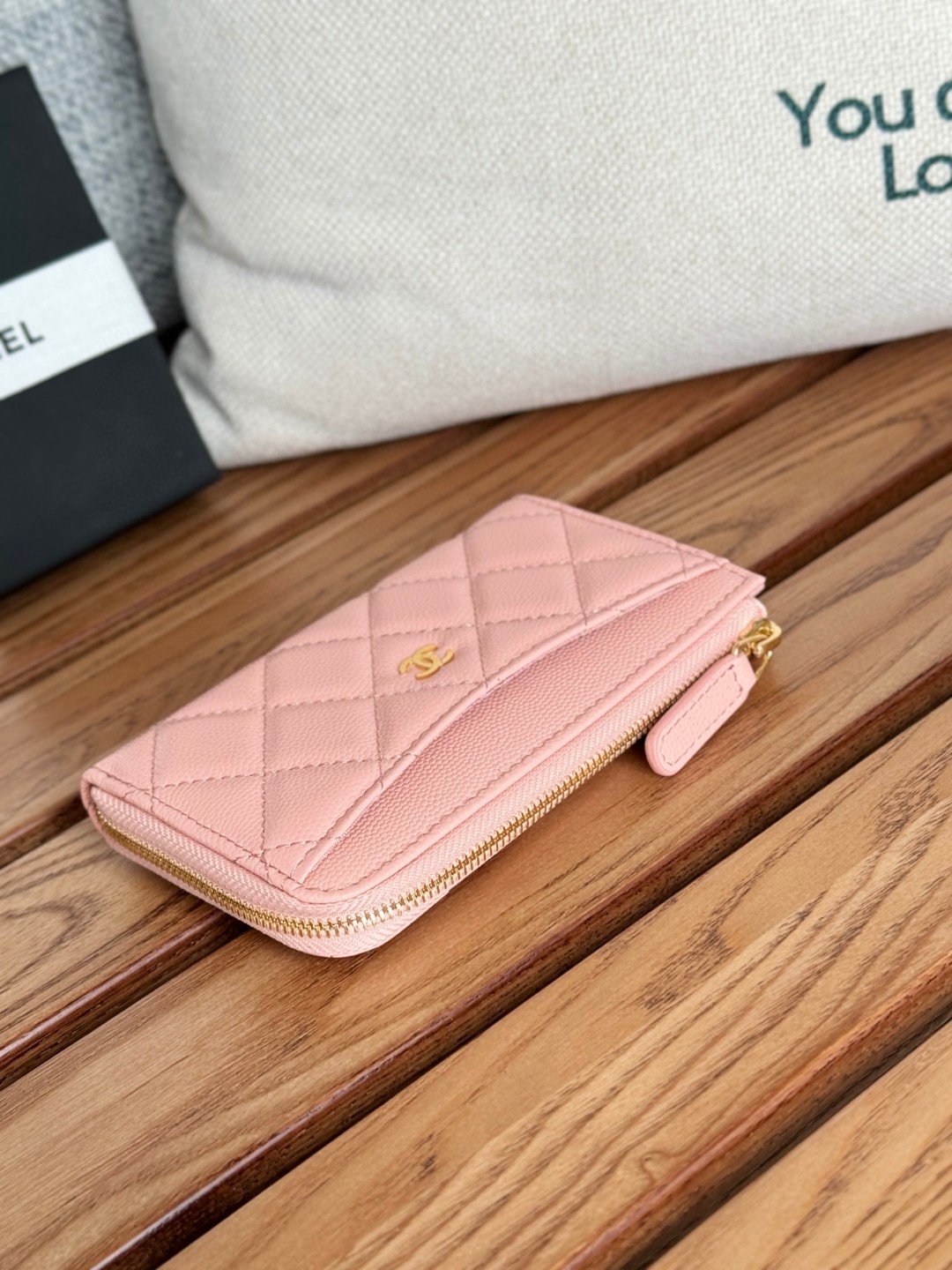 新品 シャネル 財布 名刺入れ 2503