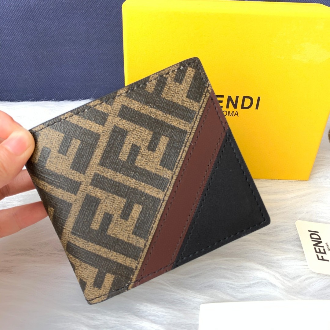 新品 フェンディ財布 短財布 2503