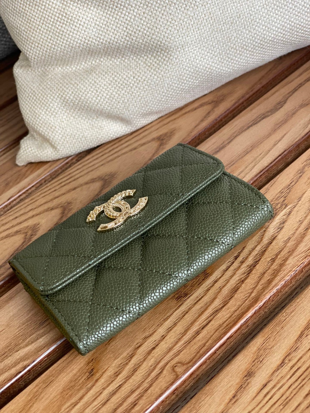 新品 シャネル 財布 名刺入れ 2503