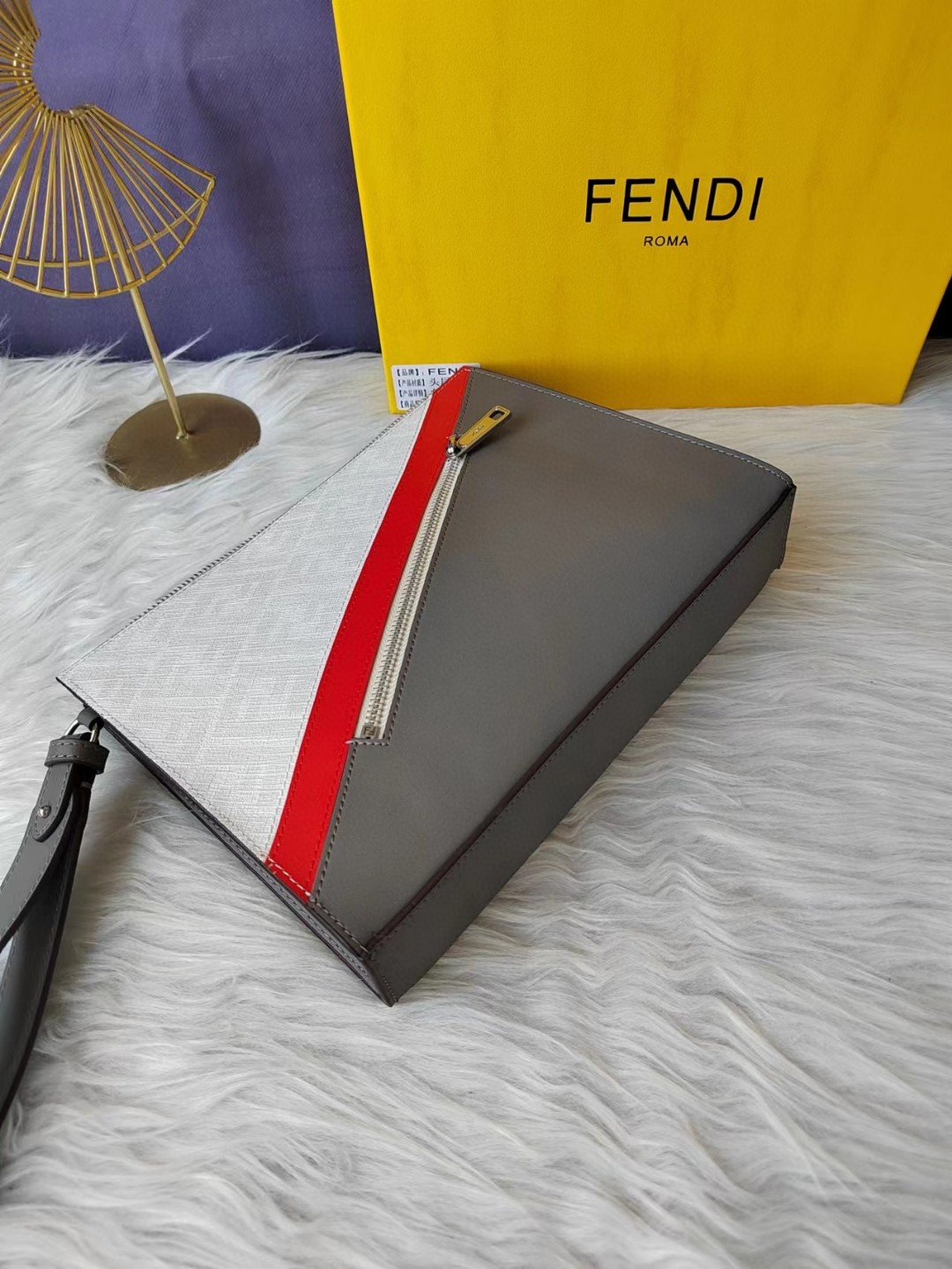 新品 フェンディ財布 セカンドバッグ 2503