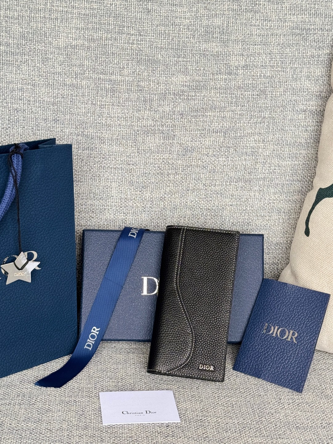 新品 クリスチャンディオール 財布 長財布